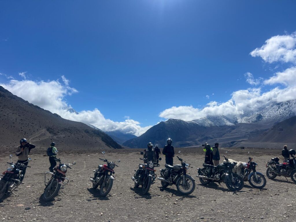 13denní motoexpedice Nepálem